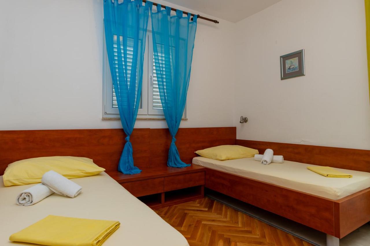Apartments Villa Jadranka Marusici  Buitenkant foto